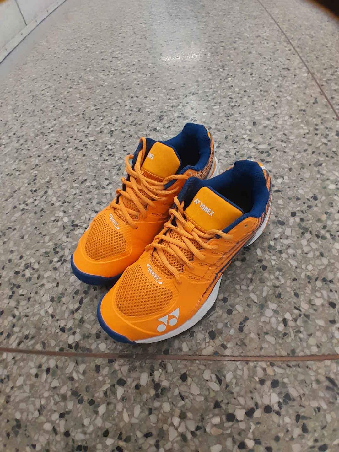 Yonex Power Cushion Badminton Shoes Women's Size 7 - photo 3
