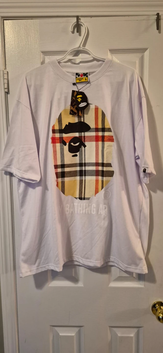 A Bathing Ape T-Shirt Size L open to trades - photo 3
