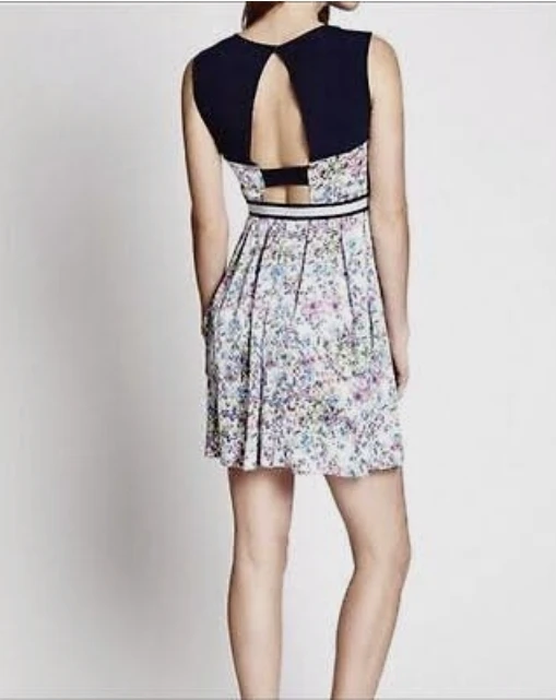 Floral Print Sleeveless Dress