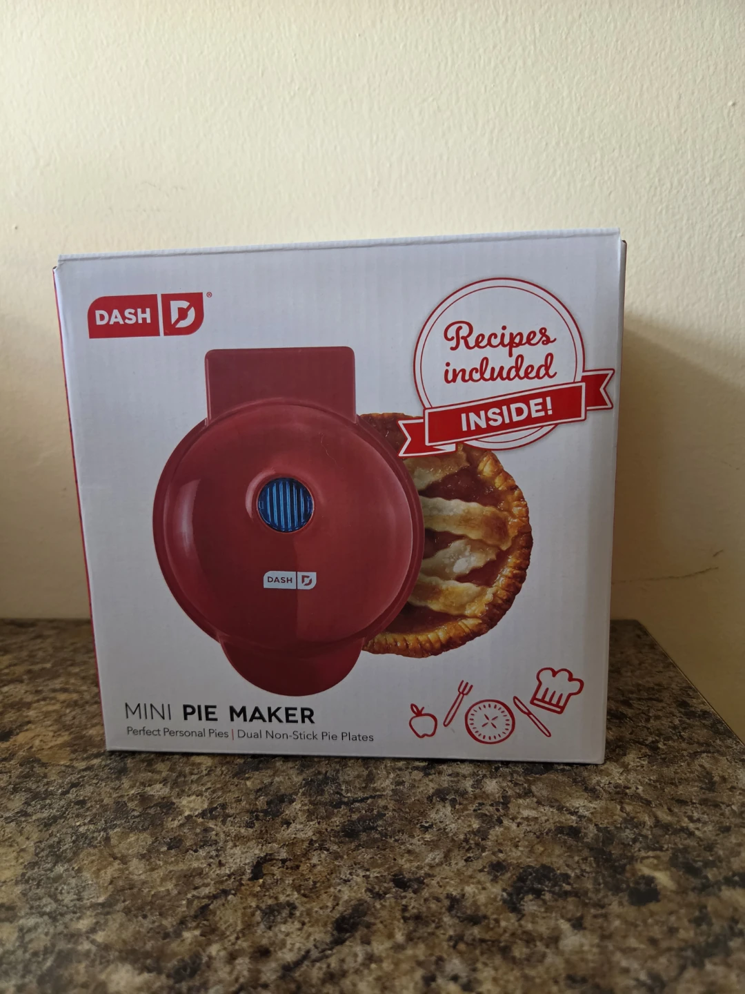 Dash Mini Pie Maker - photo 2
