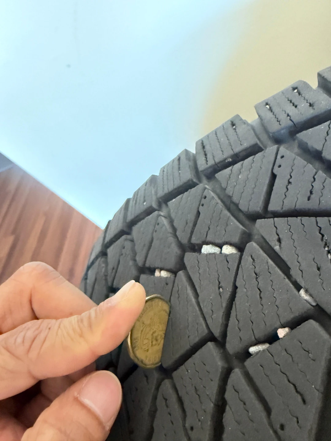 Bridgestone Blizzak Winter Tires with Steel Rims - photo 2