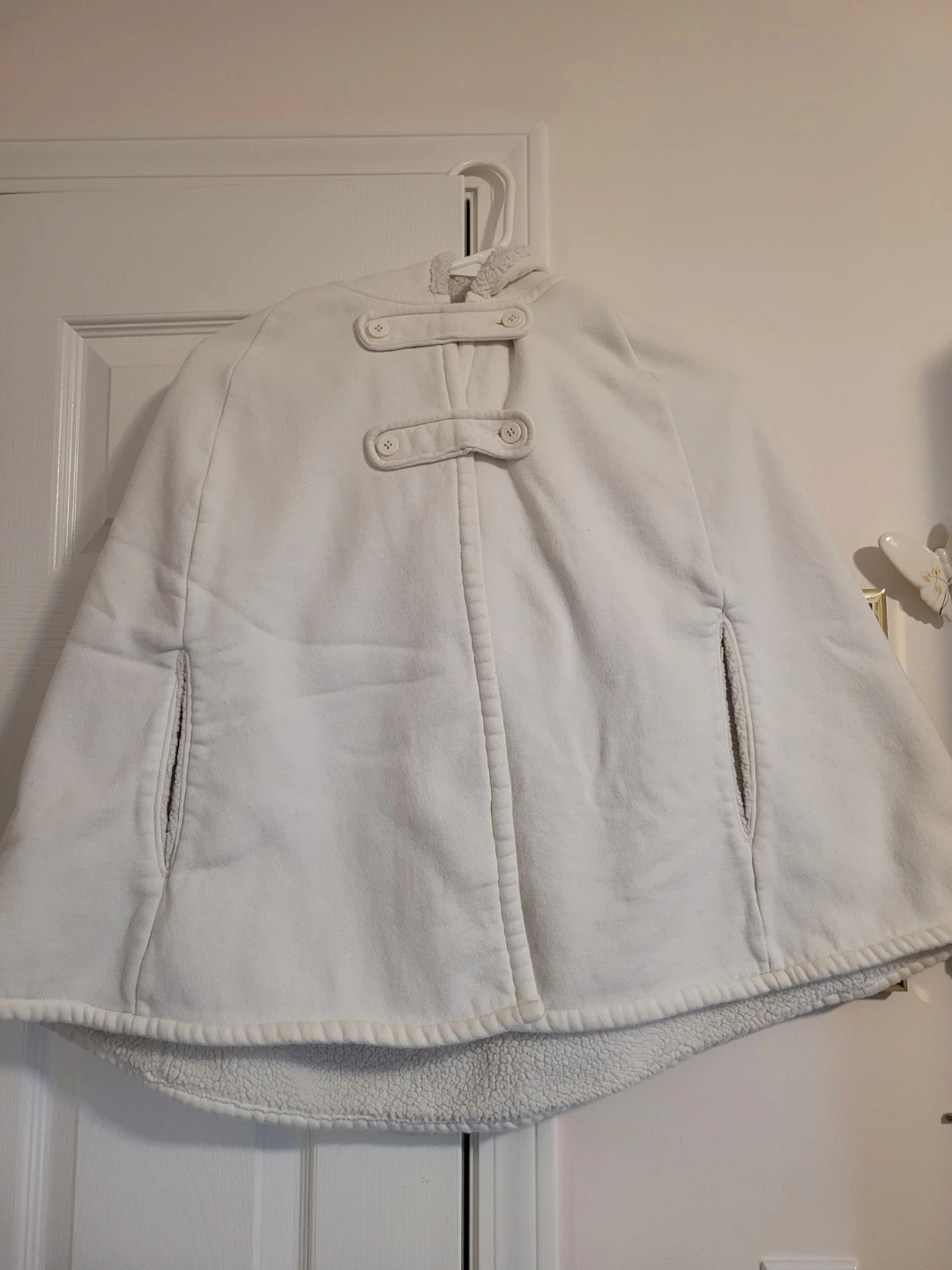 Lands' End cape hoodie - photo 3