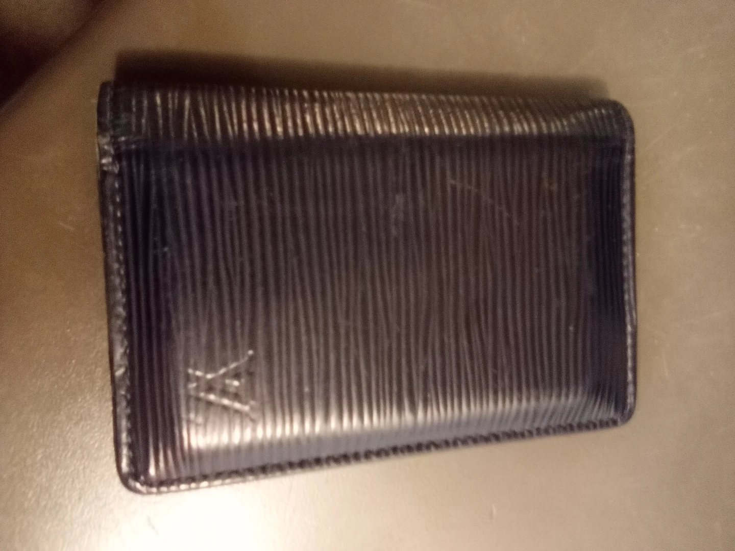 Louis Vuitton Epi Leather Card Holder - photo 2