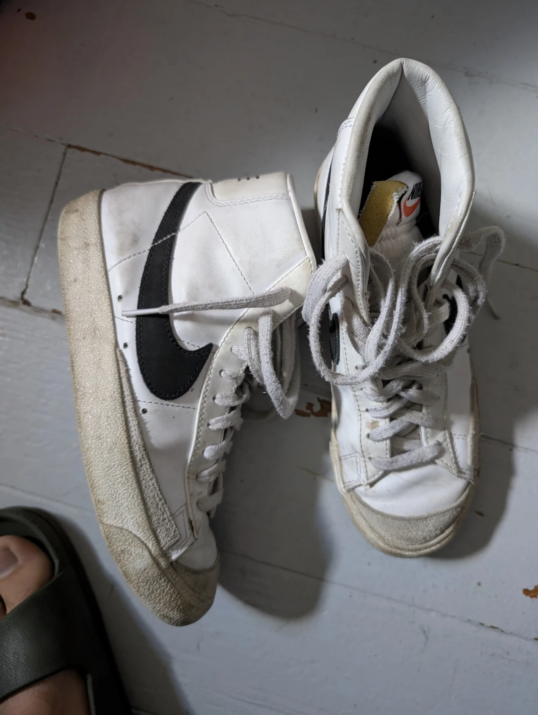Nike Blazer Mid '77 Vintage White/Black Size 6.5 - photo 2