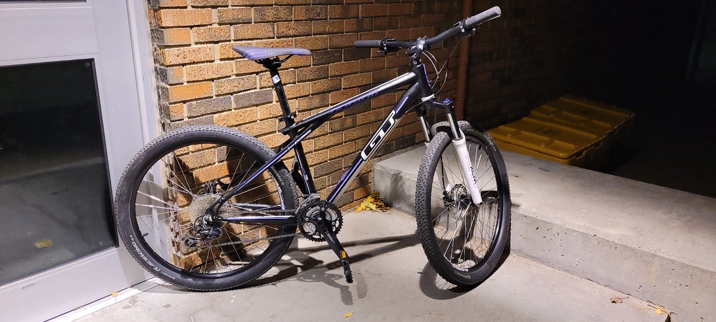 GT Avalanche Mountain Bike