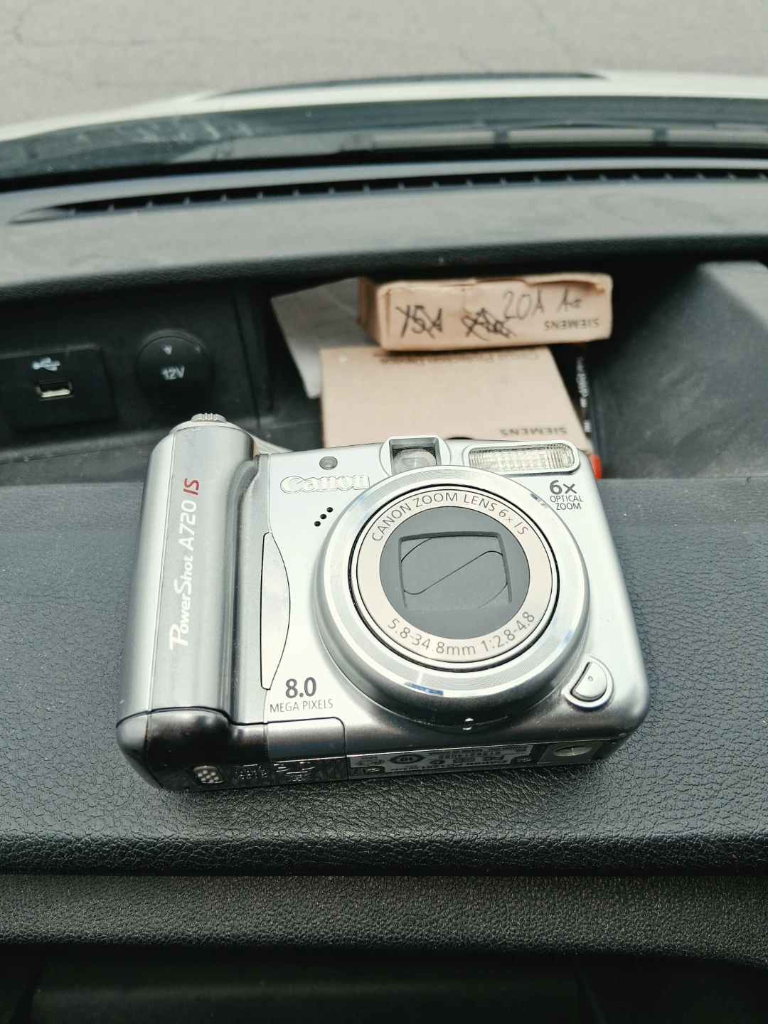 Canon PowerShot A720 IS 8.0 Megapixel Digital Camera - photo 3