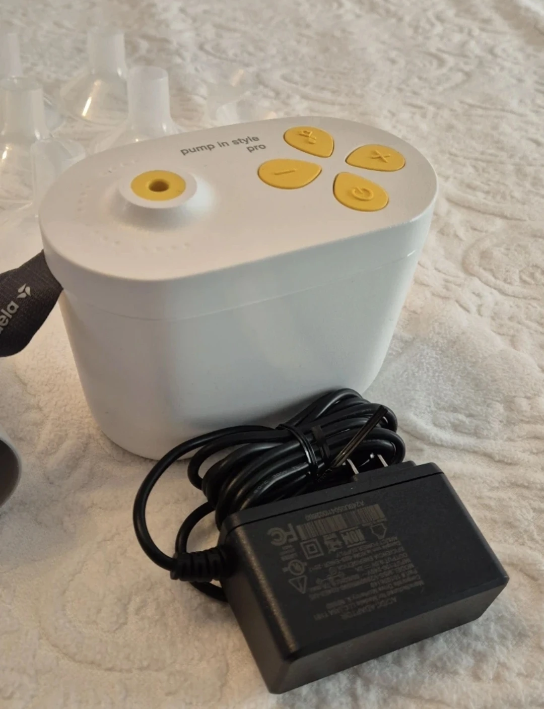 Medela Pump in Style Pro Breast Pump Set - photo 5