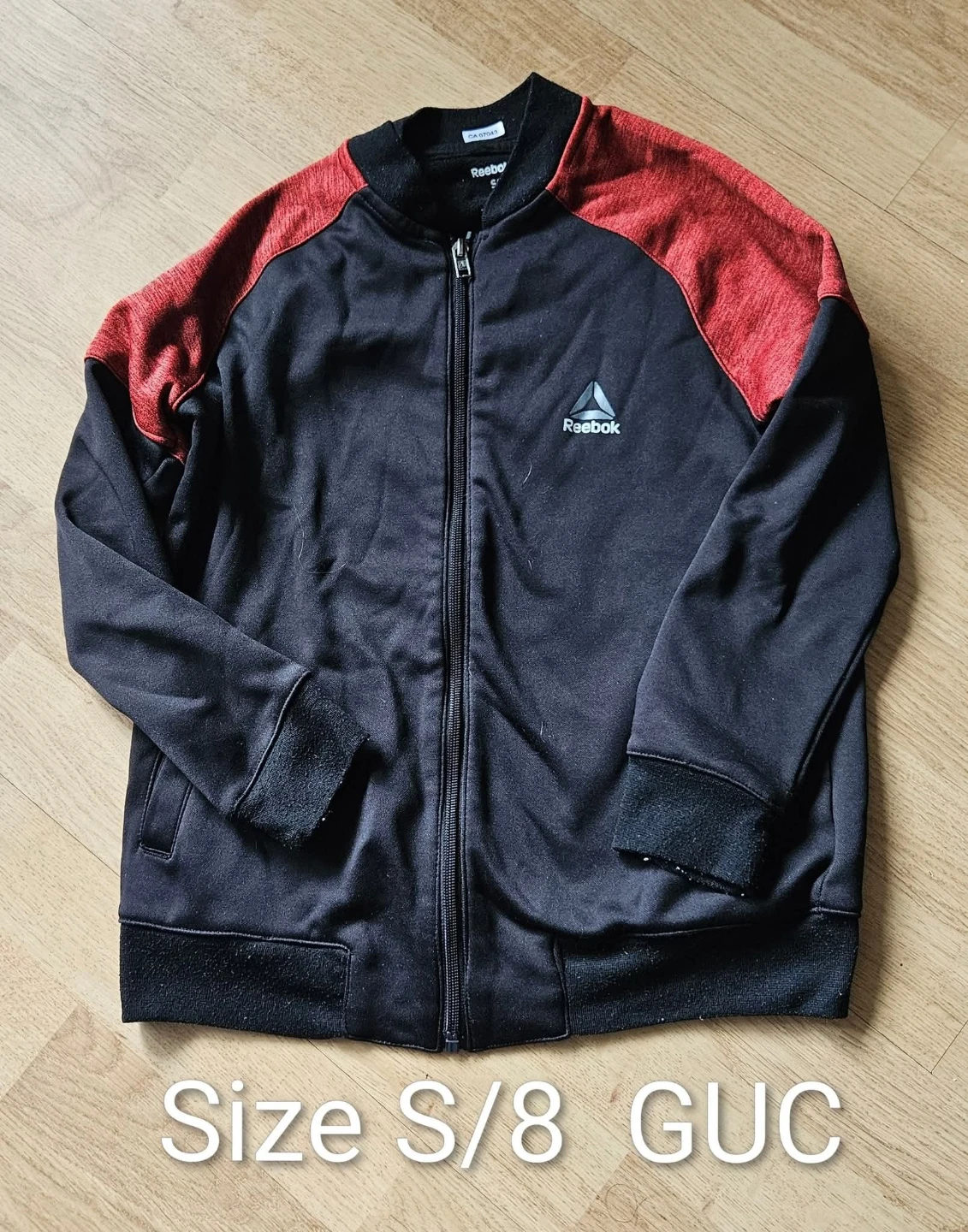 Boys Reebok Athletic Zip Up Size 8