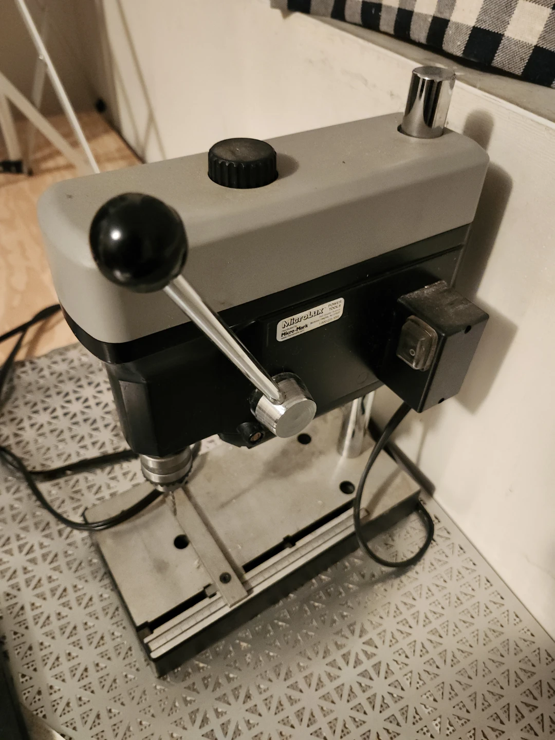MicroLux Power Tools Bench Drill Press - photo 4