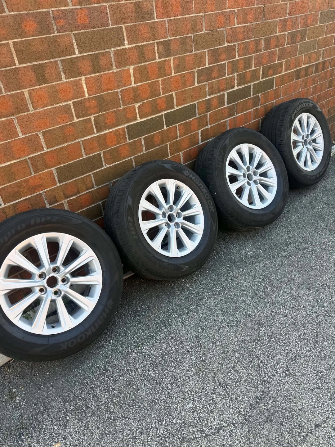 Toyota grand highlander rims and tires 265/60/R18 - photo 2