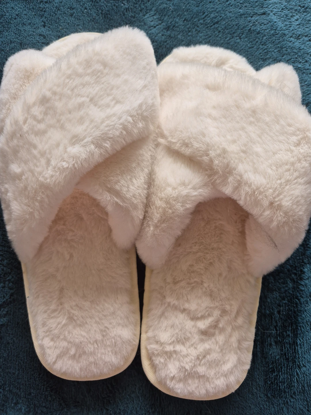 Cream Faux Fur Cross-Strap Slippers