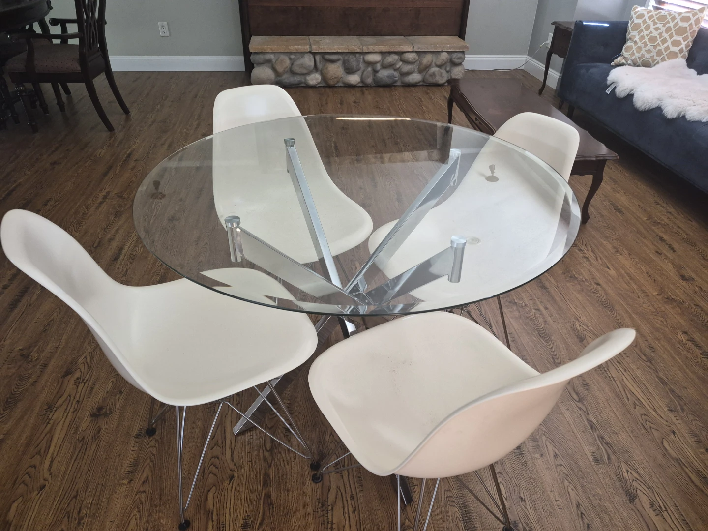 Modern Round Glass Dining Table Set - photo 2