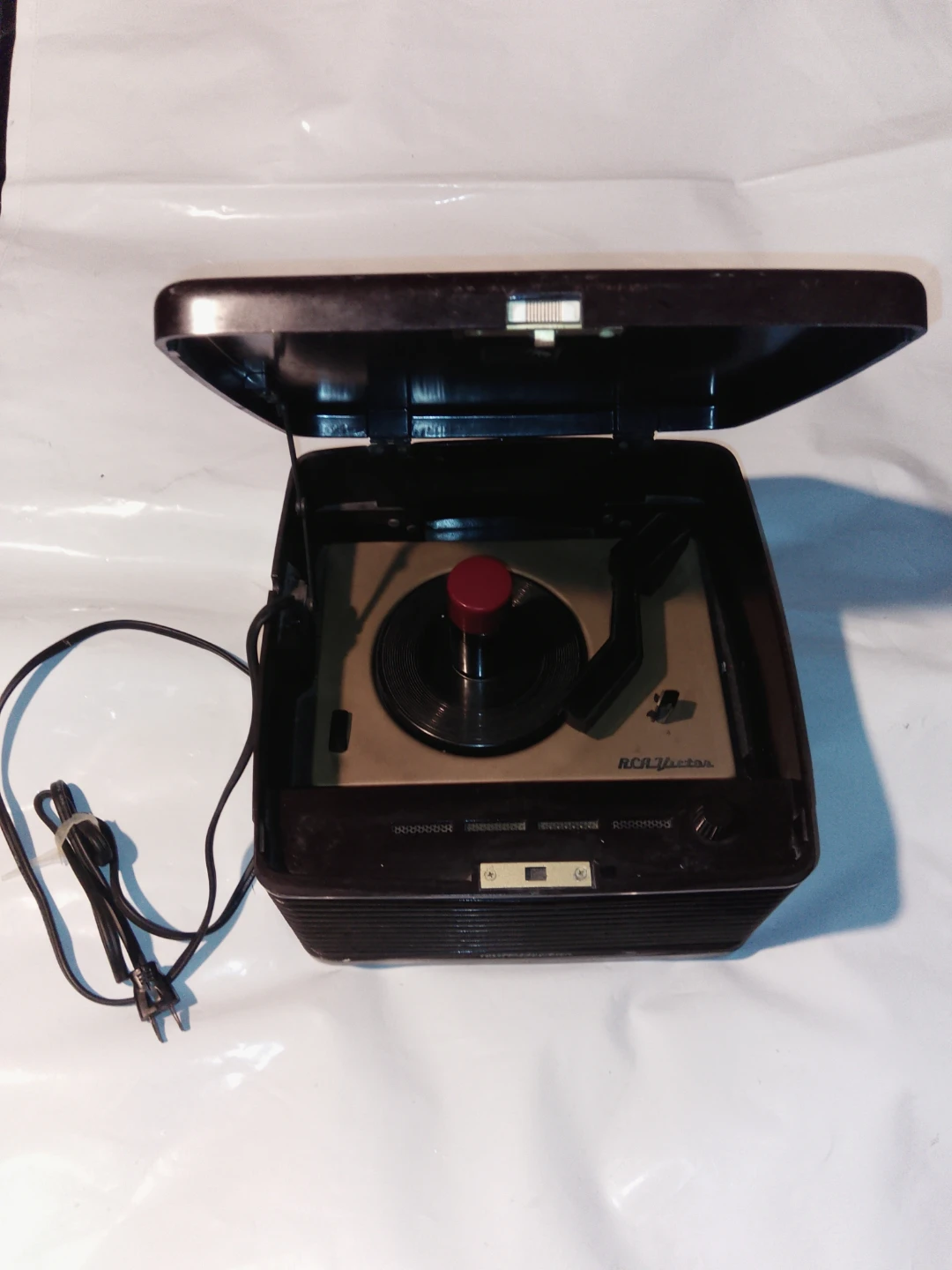 Vintage RCA Victor Victrola Record Player