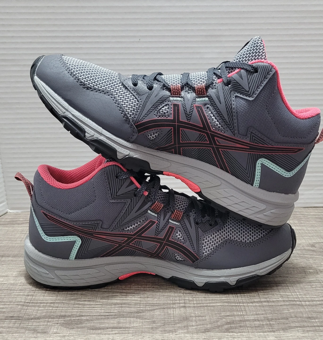 Asics Gel-Venture 8 Sneakers Women's Size 9