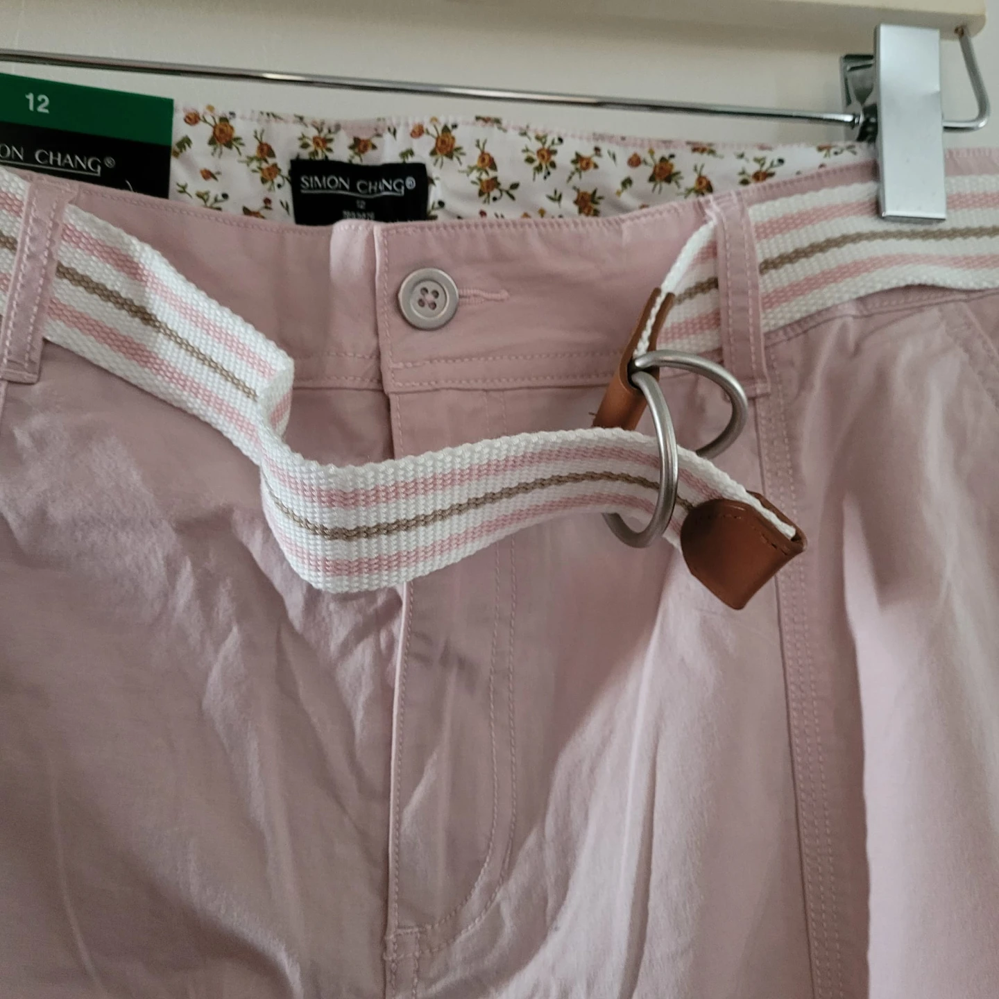 Simon Chang Pink Shorts with Belt - photo 4