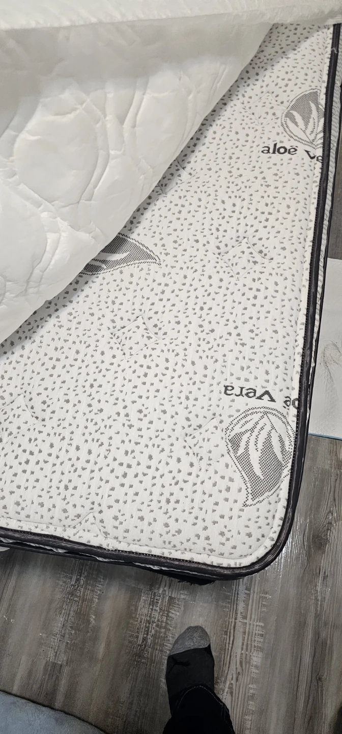 Single twin mattress and boxspring - photo 2