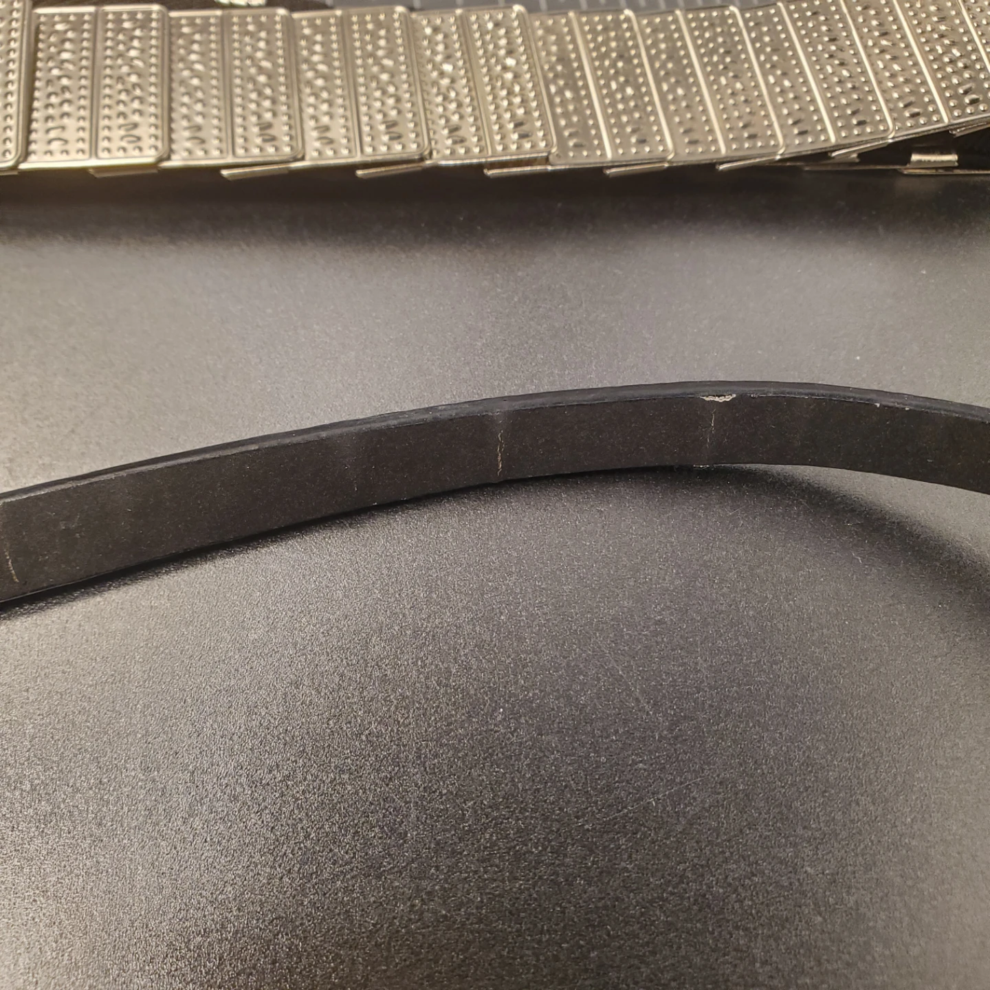 Set of 4 Assorted Belts - photo 4
