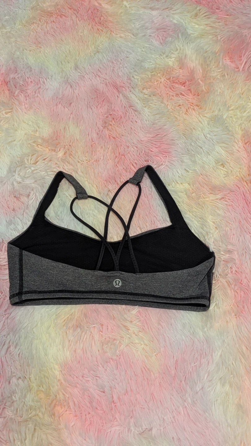 Lululemon Grey Sports Bra - photo 2