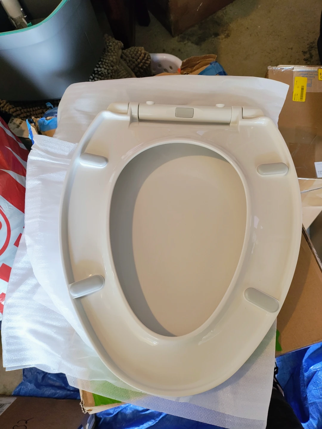 ROSYNEY Elongated Toilet Seat – White - photo 2