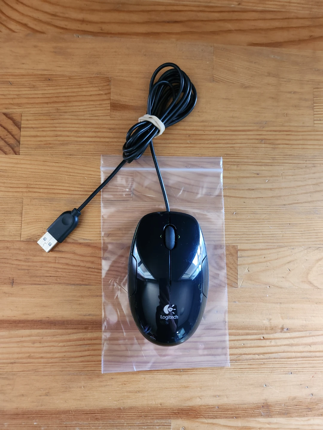 Logitech USB Wired Optical Mouse