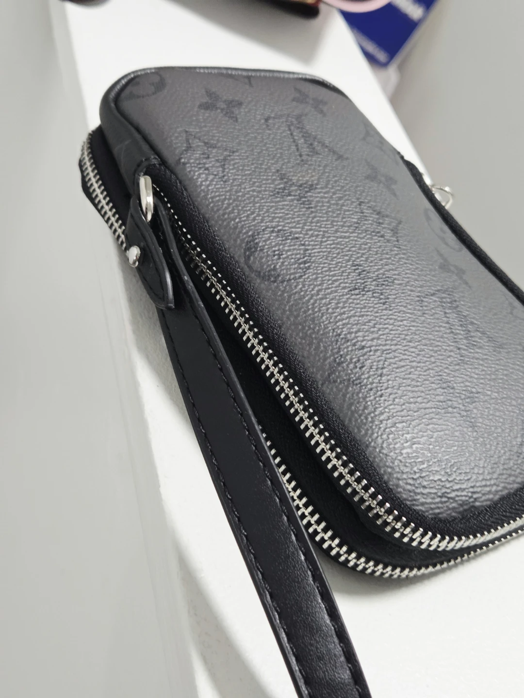 Louis Vuitton Monogram Eclipse Clutch - photo 2