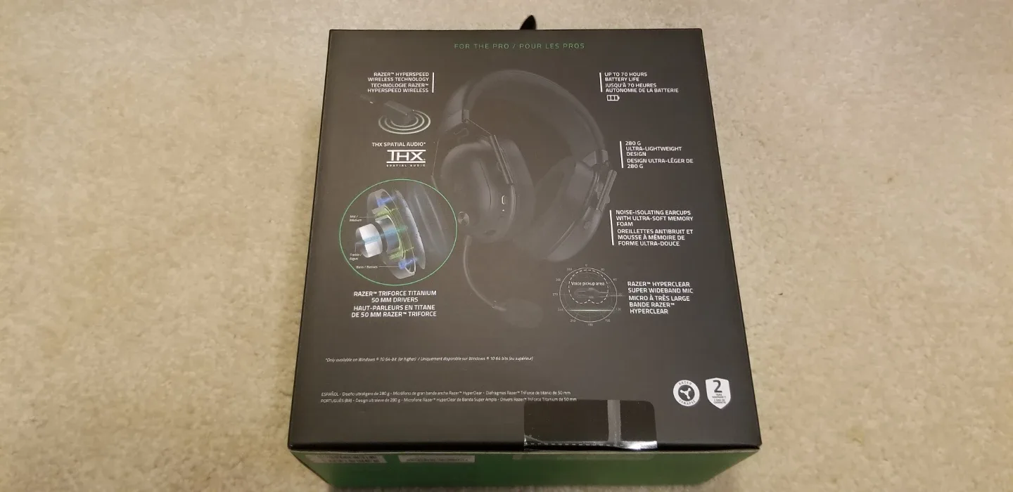 Razer BlackShark V2 HyperSpeed Wireless Gaming Headset - photo 2