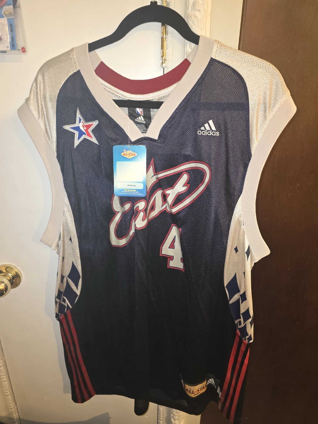Adidas signed Chris Bosh 2007 NBA All-Star Jersey - photo 3