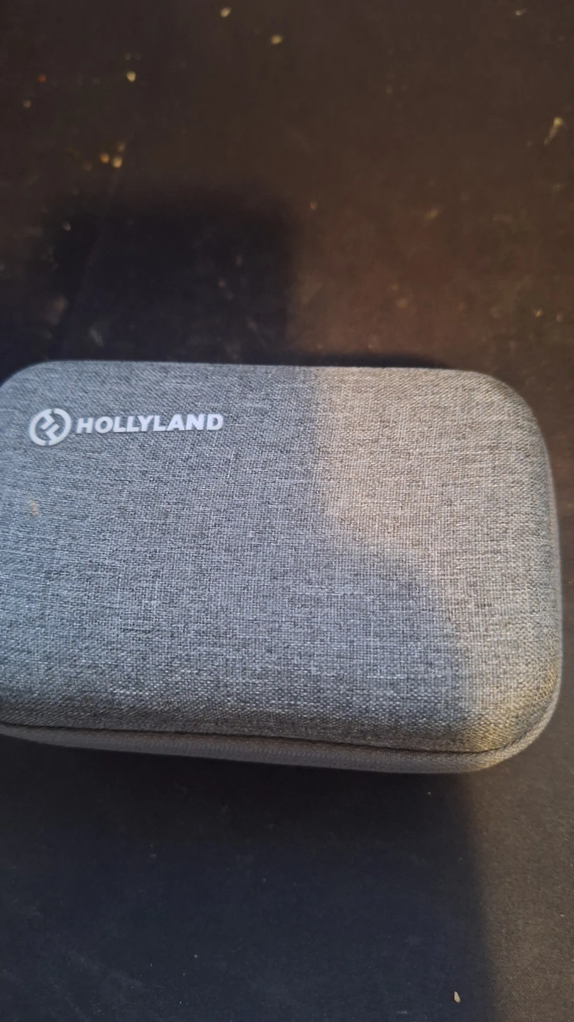 Hollyland Lark M1 Wireless Microphone System - photo 2