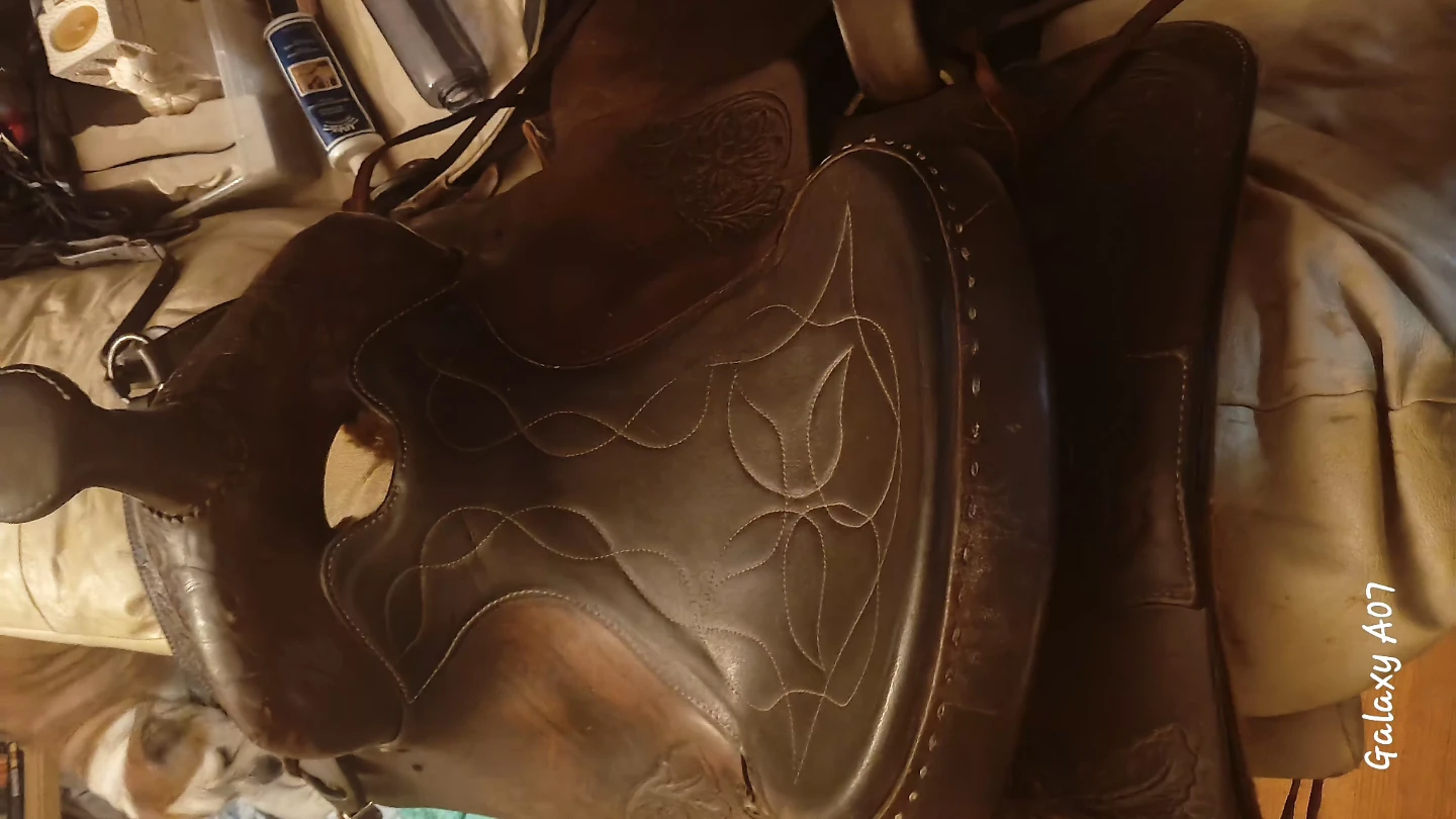 Western Leather Horse Saddle - photo 3