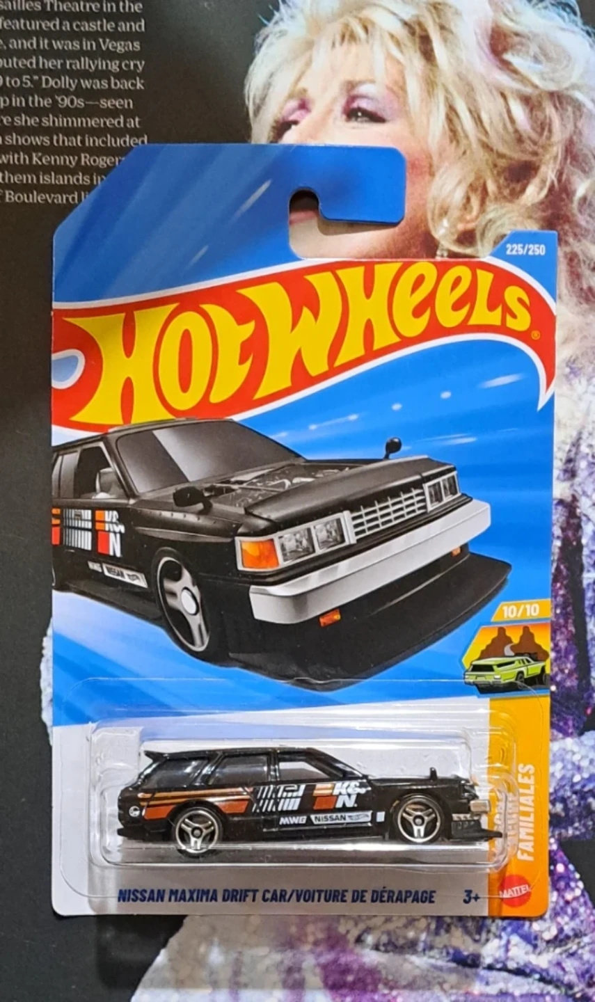Hot Wheels Wagons,  Nissan Maxima Drift Car