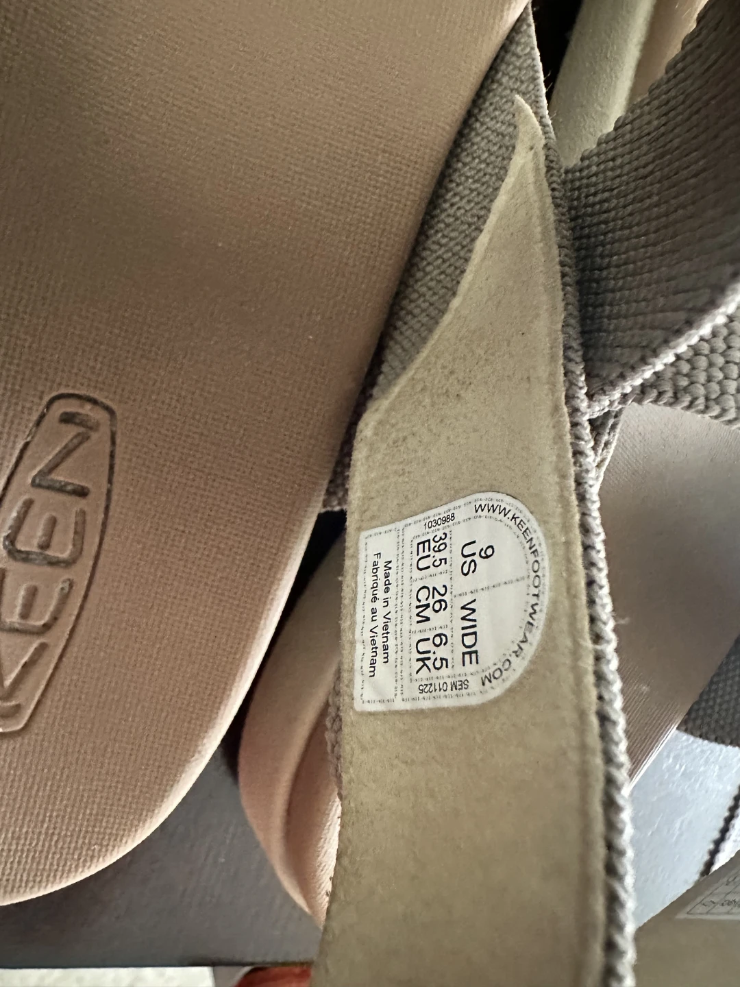 Keen Women's Sandals Size 9 Wide - photo 2