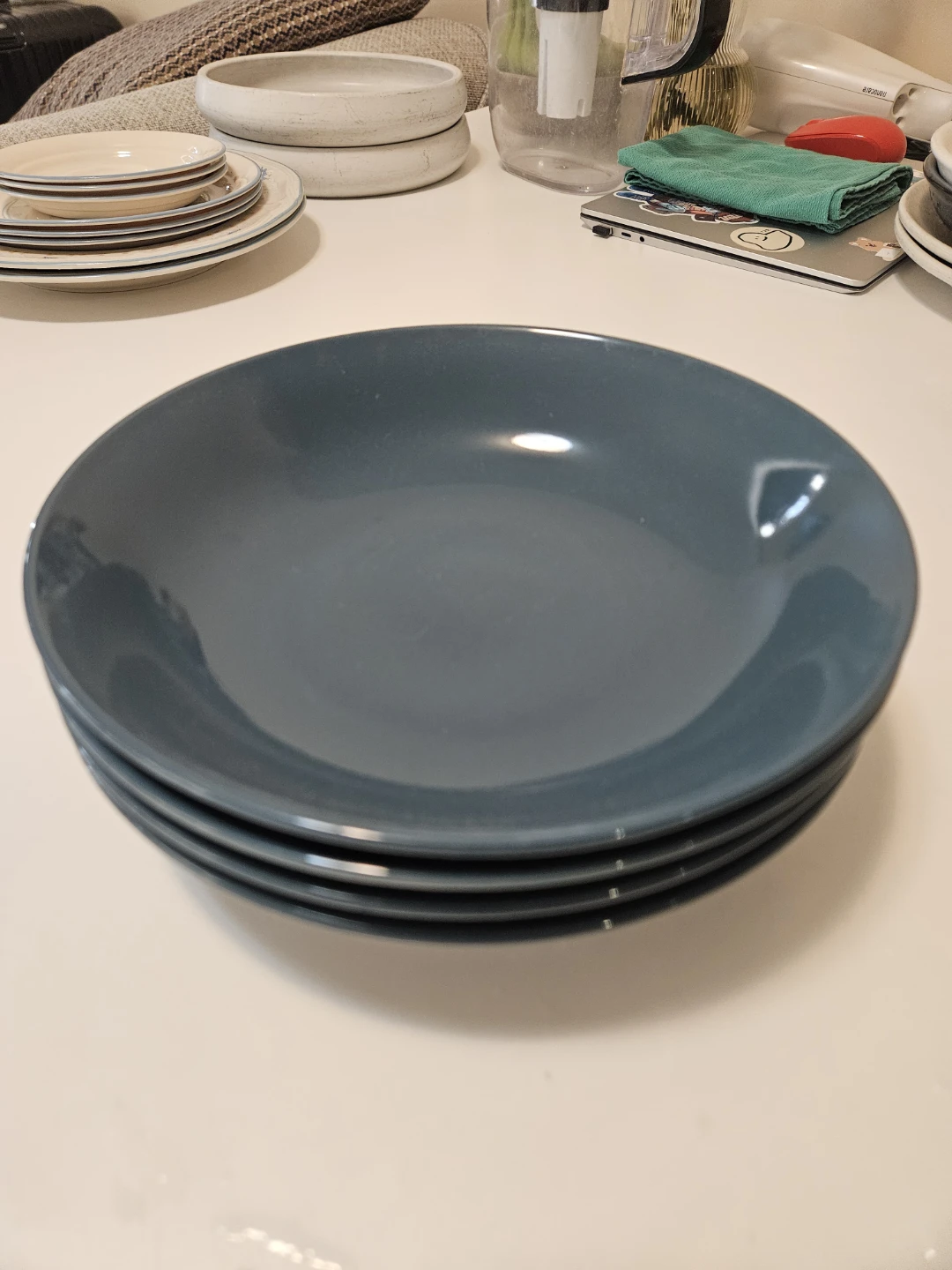 Set of Assorted Ceramic Dinner Plates - photo 3