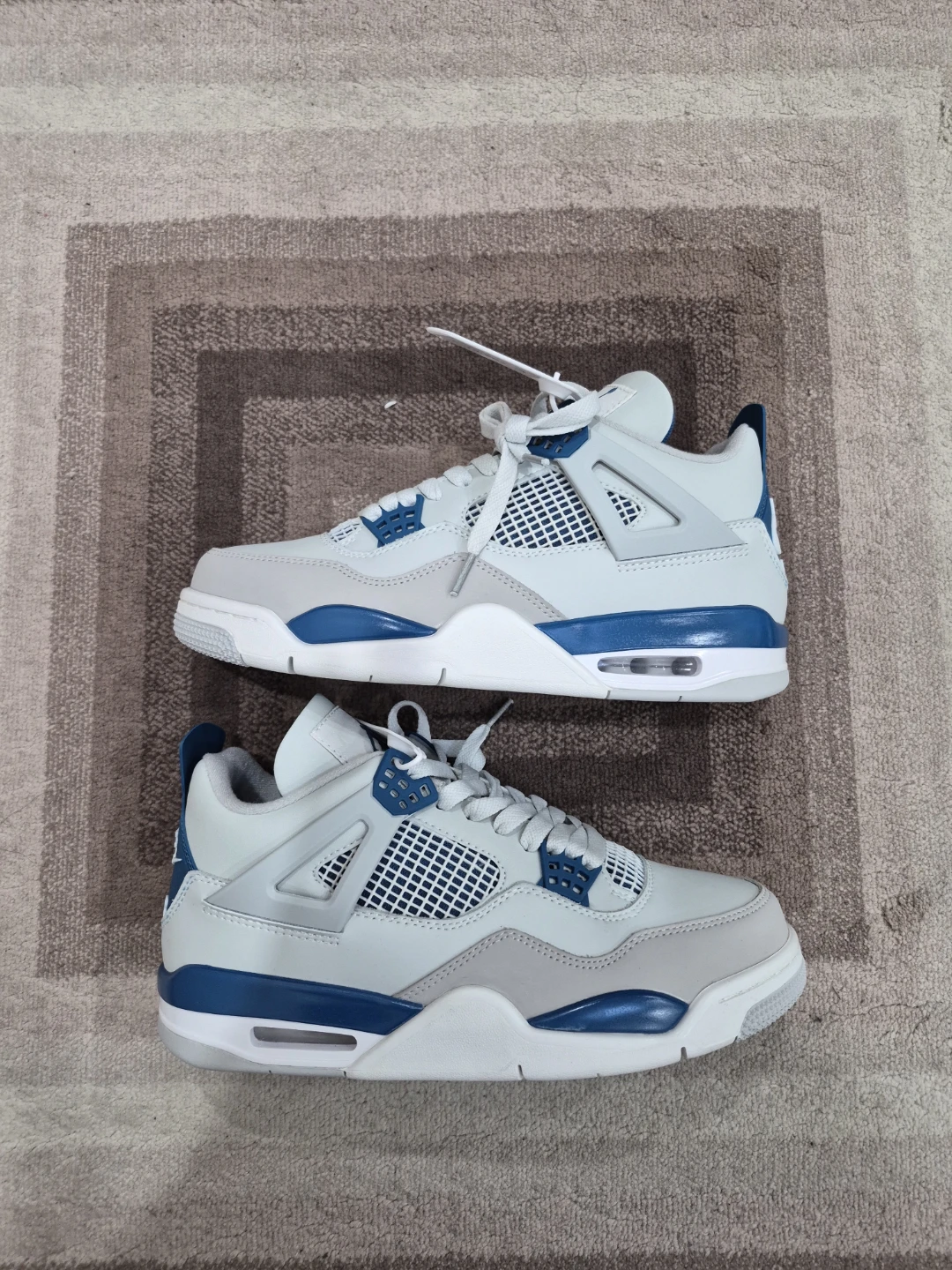 Jordan 4, 2024 Military Blues - Size 9 Mens - photo 2