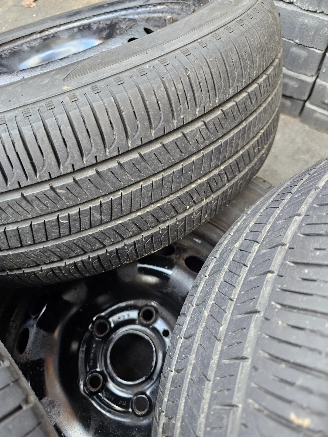 Set of 195/65R15 Tires and Steel Rims - photo 3