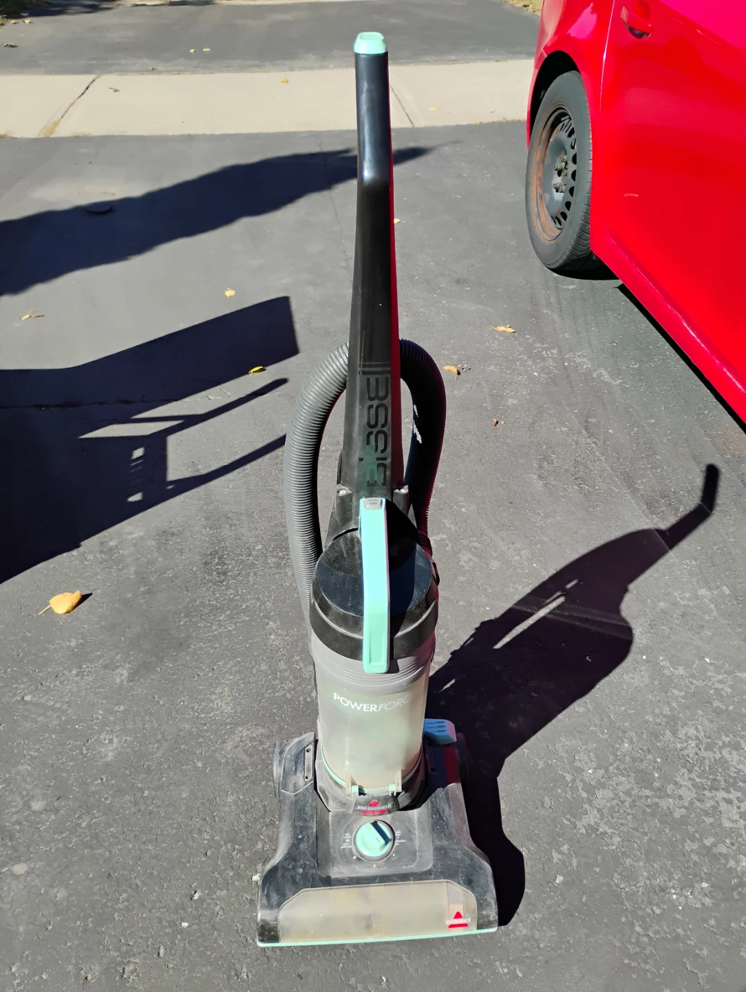 Bissell PowerForce Vacuum Cleaner - photo 2