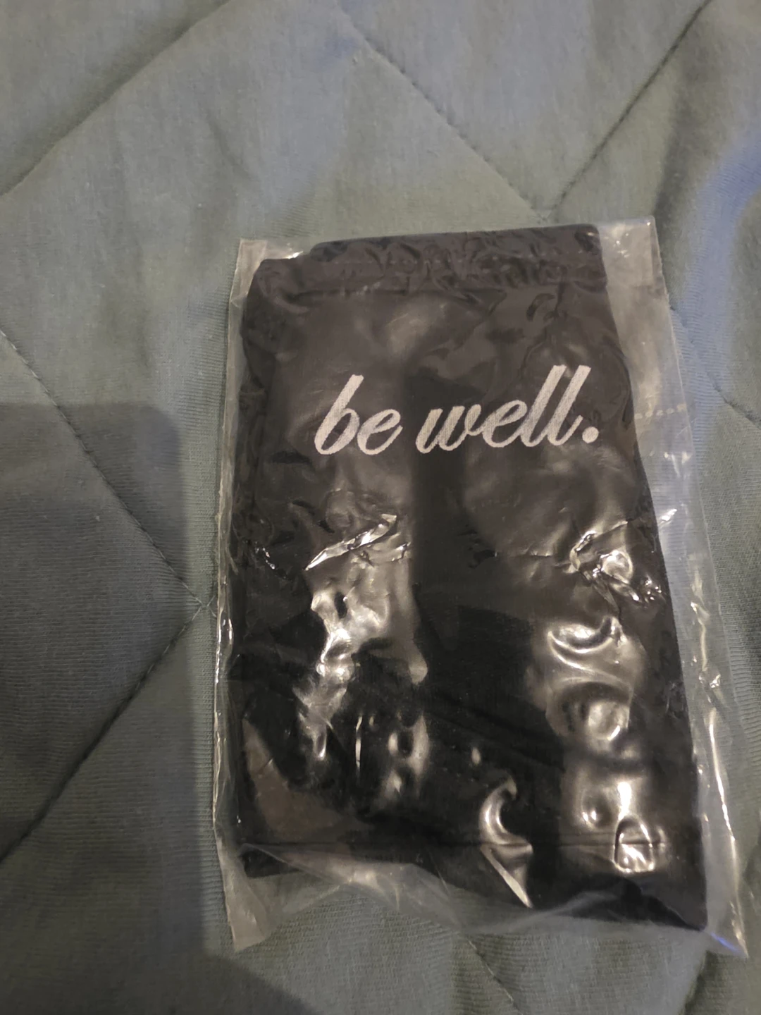 1 North Face and 5 be well Face Masks - photo 2
