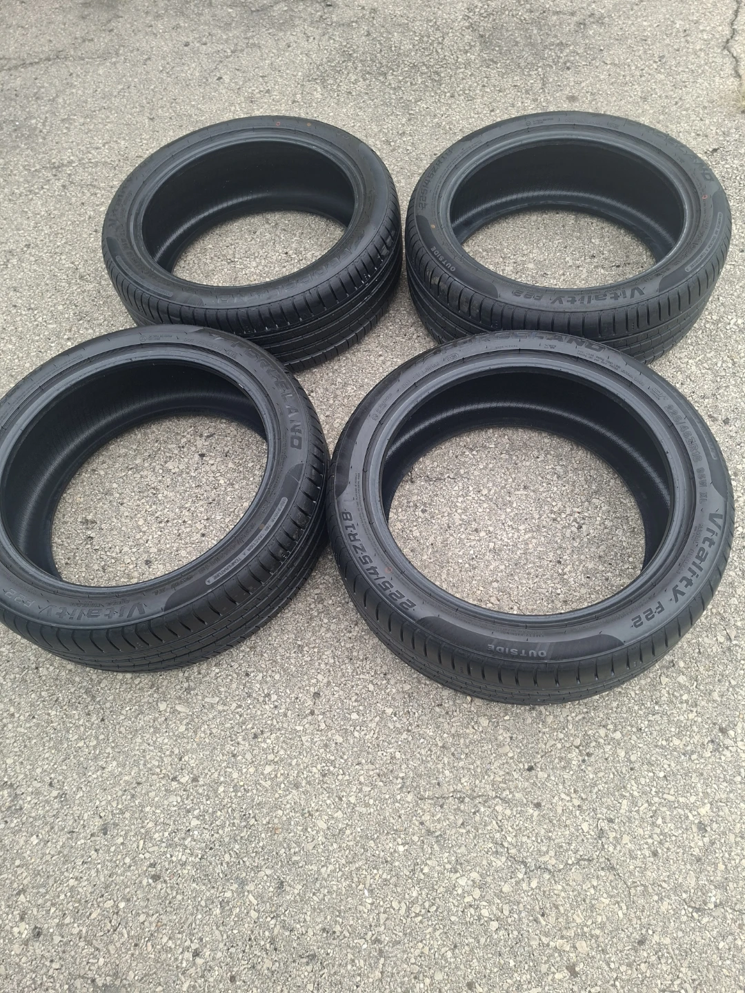 Like New 18inch All Season Tires