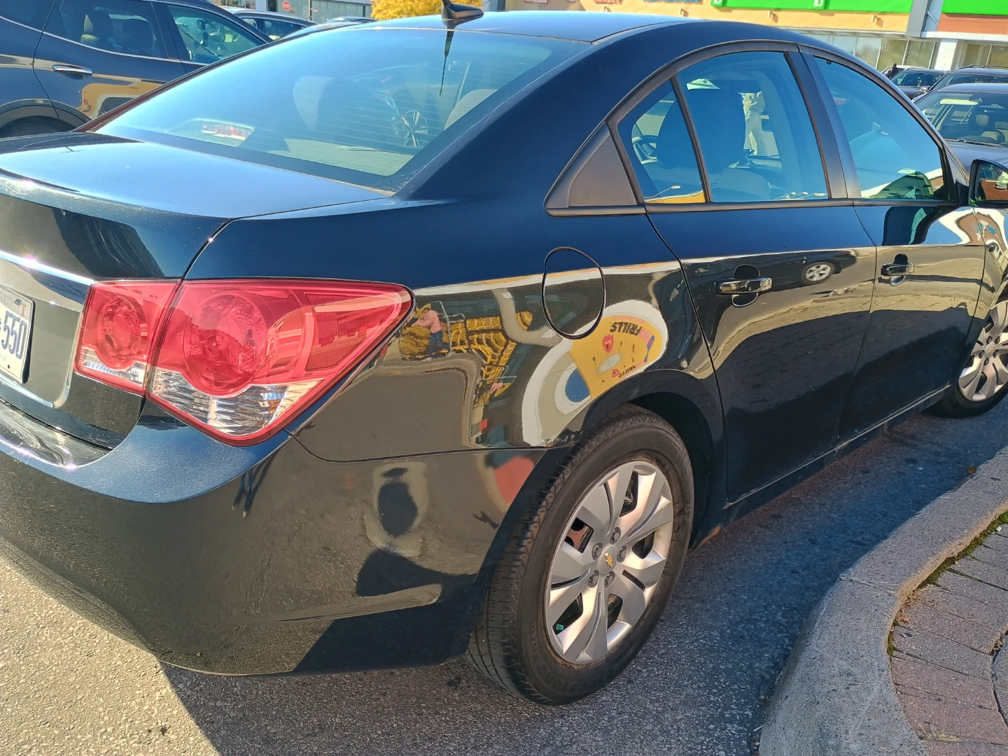 Certified 2014 Cruze Chevrolet LOW KMS CARFAX CLEAN+winter tires - photo 3