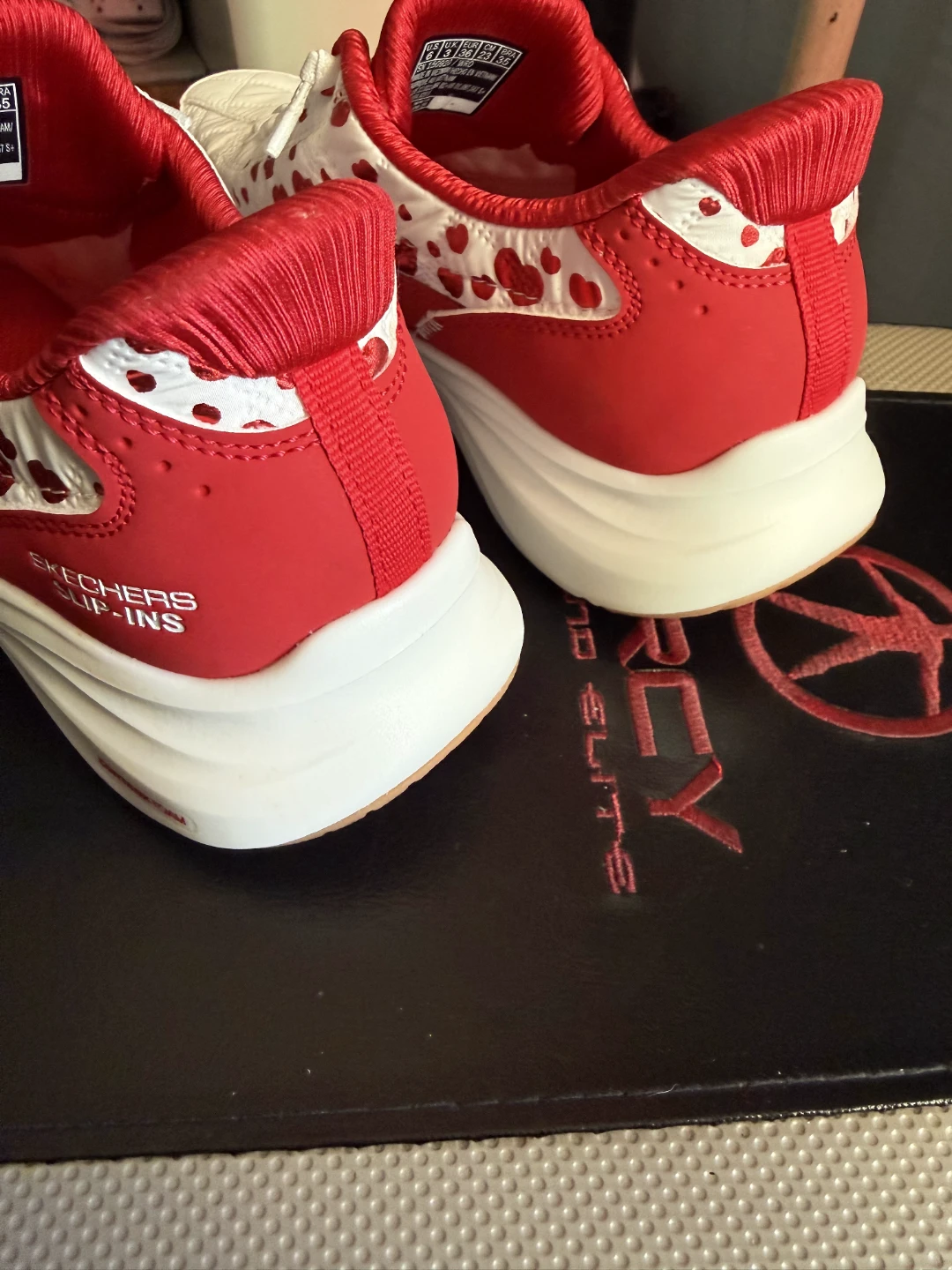 Skechers Slip-ins Cozy Fit Sneakers - photo 3