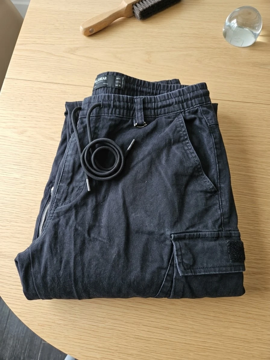 Pull&Bear Black Cargo Pants - photo 3