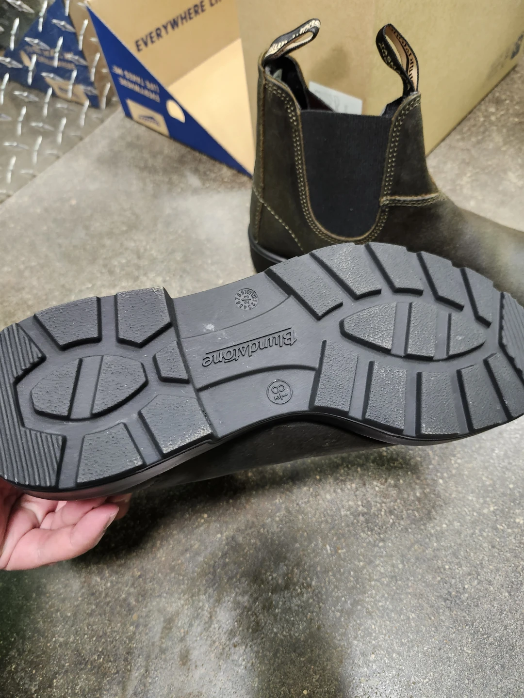 Blundstone 1615 Dark Olive Suede Boots - photo 3