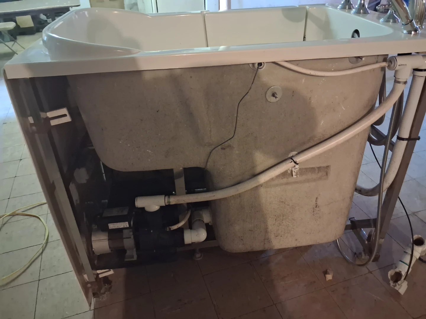 Bathtub - photo 2