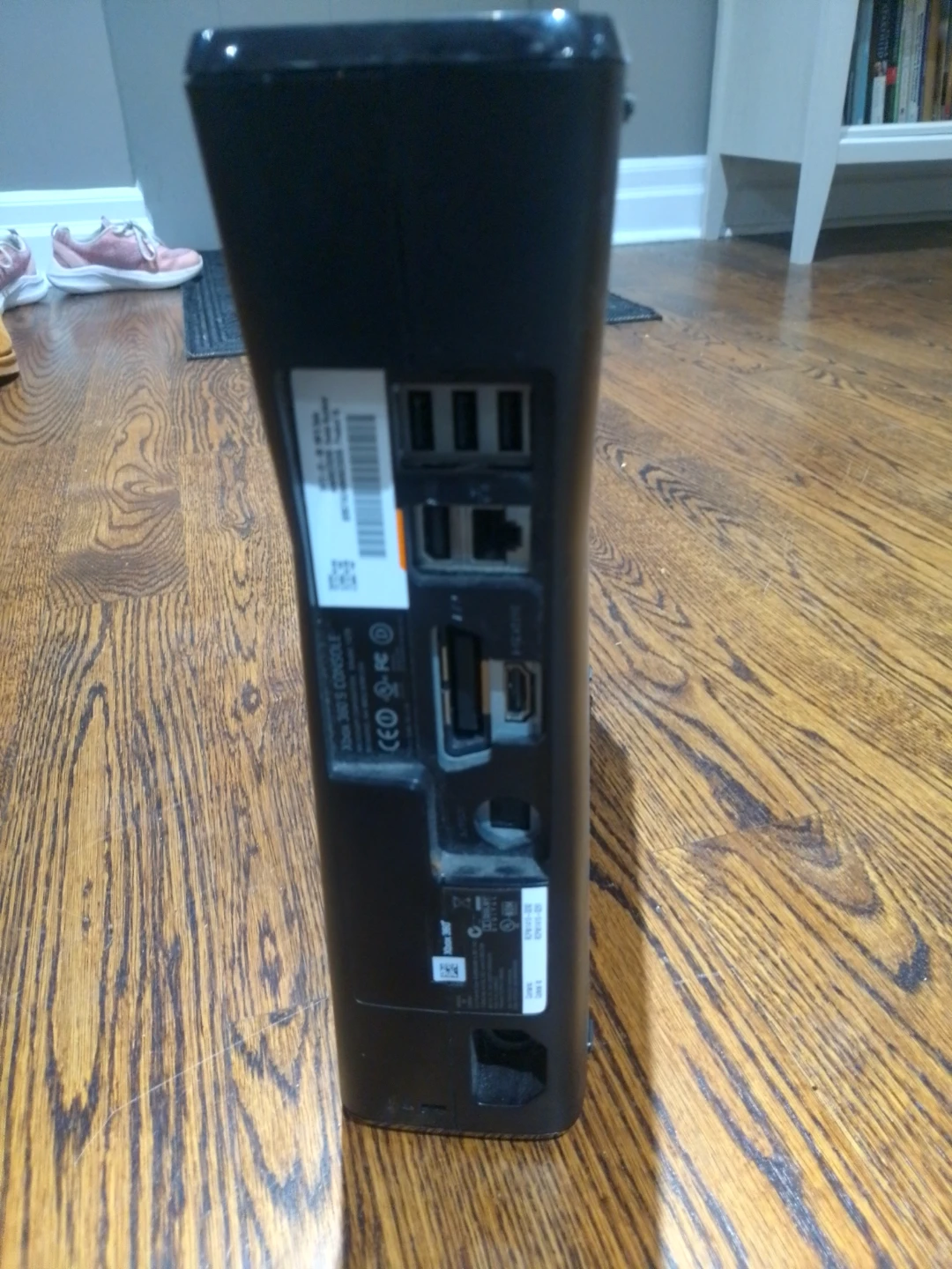 Microsoft Xbox 360 Slim Console - photo 2