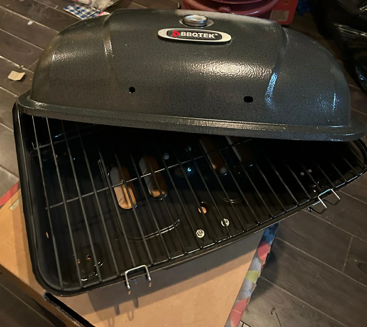BBQTEK Portable Tabletop Charcoal Grill - photo 2