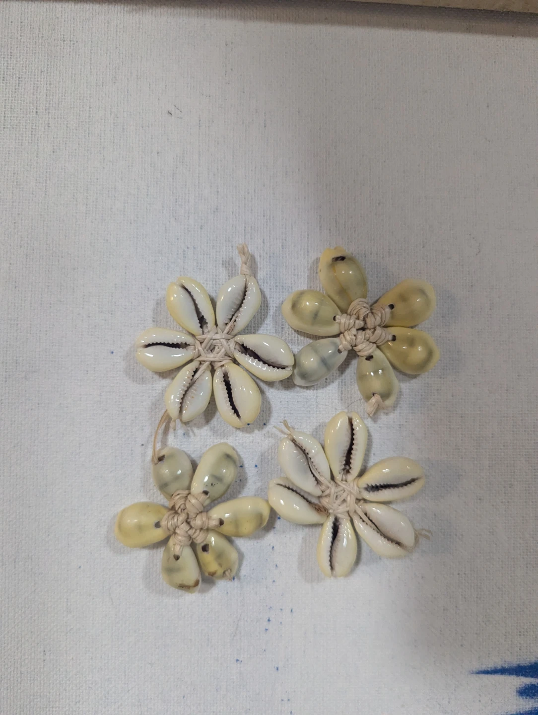 Set of 4 Cowrie Shell Flower Decorations