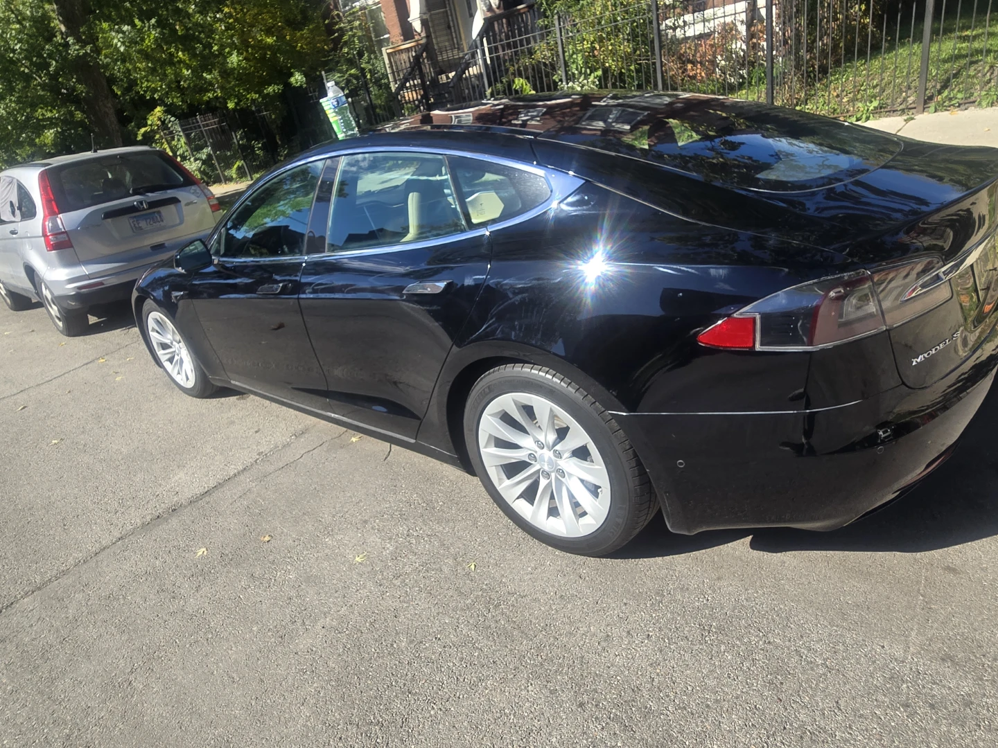 2016 Tesla Model S 2016.5 75D AWD 4D Sedan Electric - photo 3