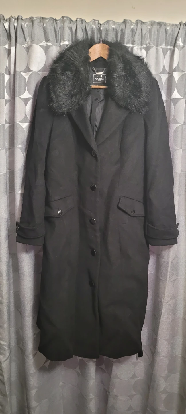 GUESS Black Coat with Faux Fur Collar