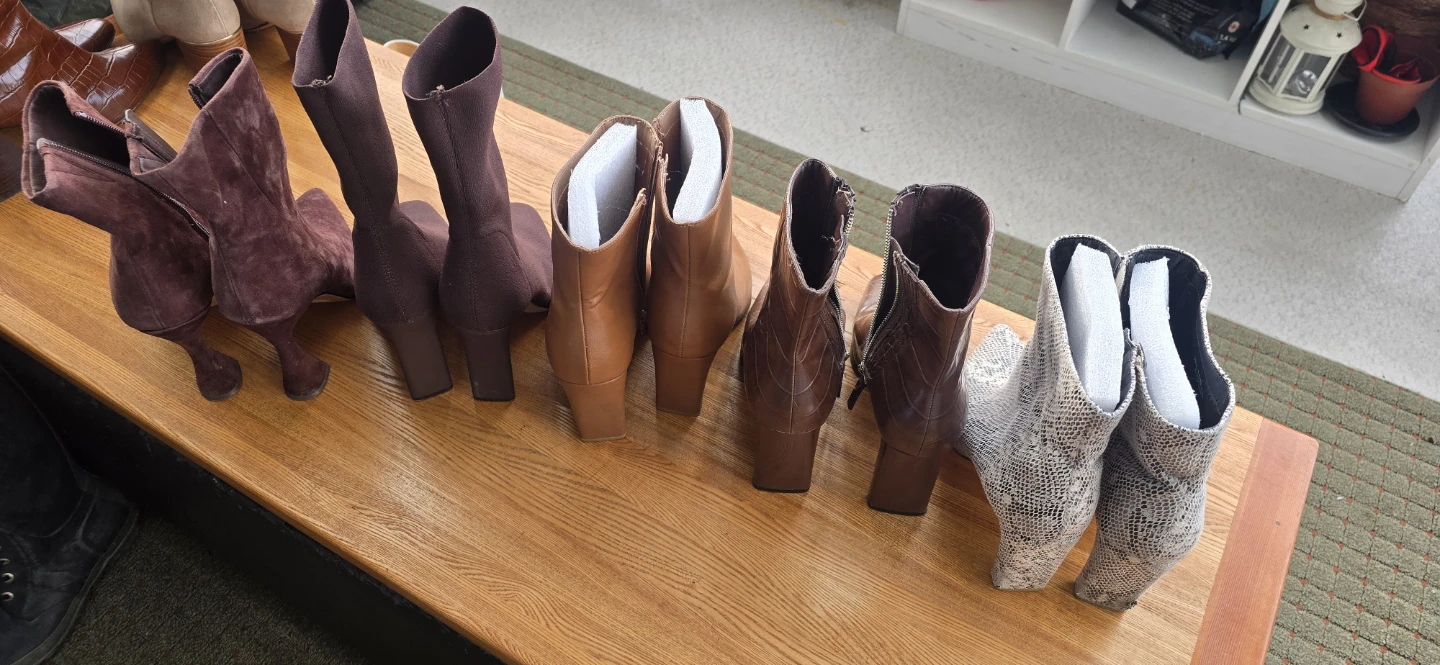 Aldo's Women's ankle boots - photo 2