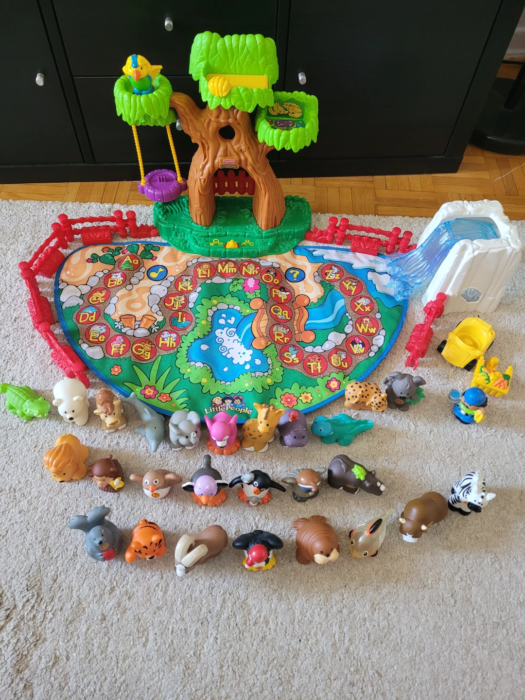 Fisher Price Alphabet Zoo playset