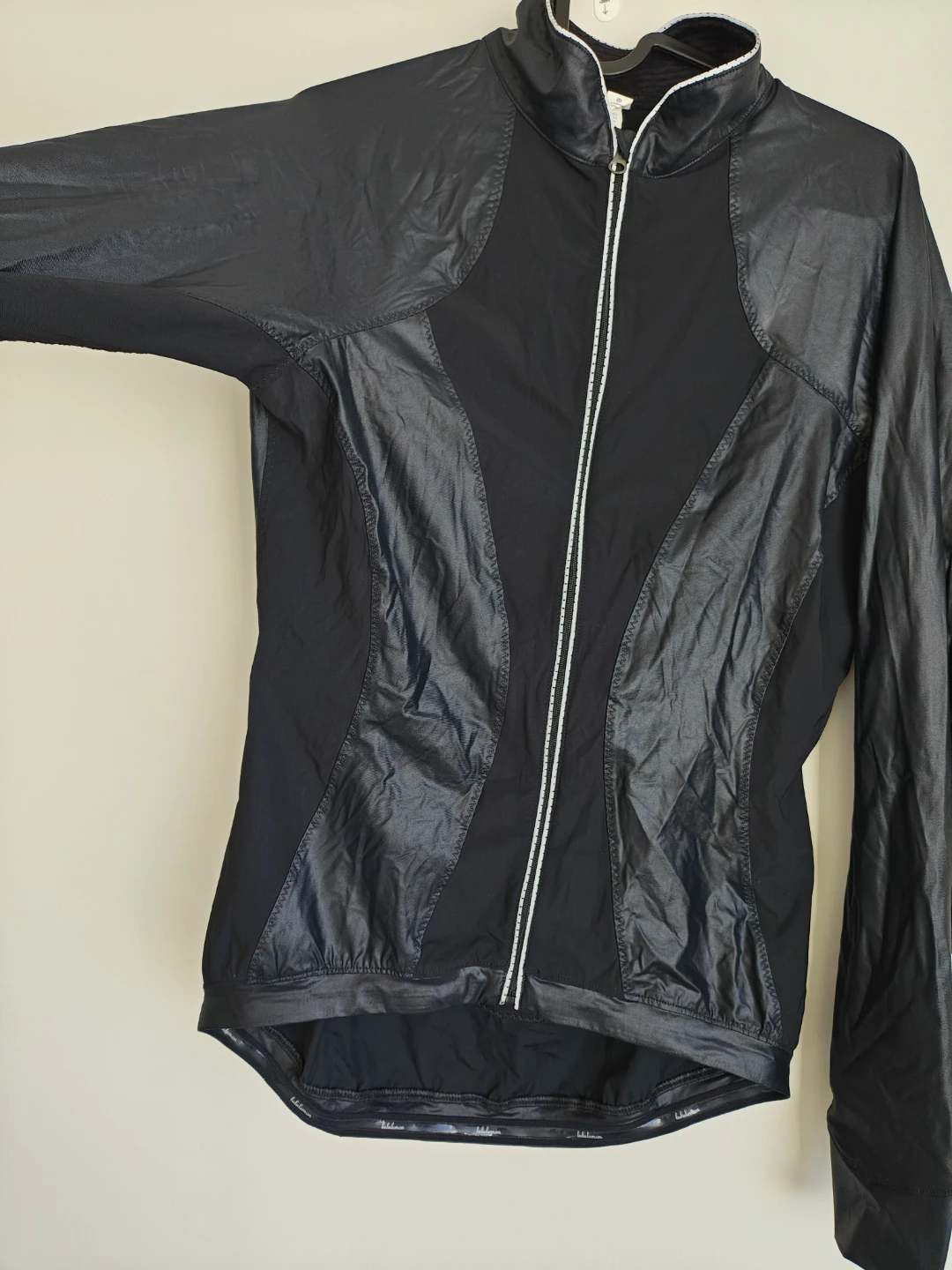 Lululemon Black Athletic Jacket Size 8 - photo 2